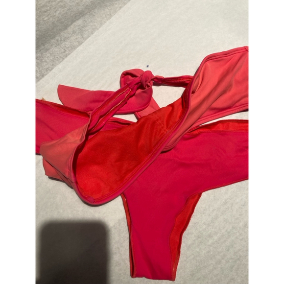 Women's Golden Lady Pink Bikini Set of three - Size M- made in China - Picture 3 of 3